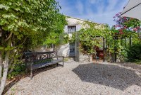 Farmhouse and stonebuilt house Vaison-la-Romaine #015004 Boschi Real Estate