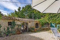 Farmhouse and stonebuilt house Vaison-la-Romaine #015004 Boschi Real Estate