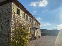 Farmhouse and stonebuilt house Nyons #015484 Boschi Real Estate