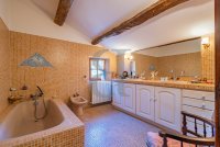 Exceptional property Vaison-la-Romaine #015819 Boschi Luxury Properties