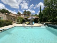 Villa L'Isle-sur-la-Sorgue #016238 Boschi Real Estate