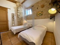 Farmhouse and stonebuilt house Vaison-la-Romaine #016437 Boschi Real Estate