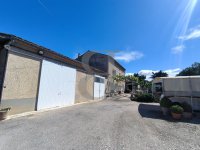 Farmhouse and stonebuilt house Carpentras #016553 Boschi Real Estate