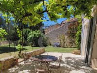 Farmhouse and stonebuilt house Sainte-Cécile-les-Vignes #016700 Boschi Real Estate