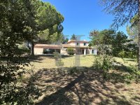 Villa Roussillon #016768 Boschi Real Estate