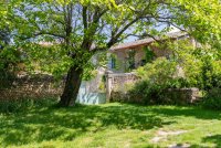 Farmhouse and stonebuilt house Vaison-la-Romaine #016795 Boschi Real Estate
