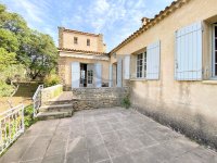 Farmhouse and stonebuilt house Gordes #016769 Boschi Real Estate