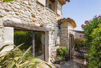 Farmhouse and stonebuilt house Grignan #016831 Boschi Real Estate