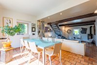 Farmhouse and stonebuilt house Grignan #016831 Boschi Real Estate