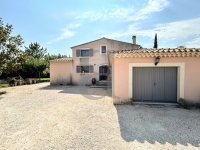 Villa Le Thor #016845 Boschi Real Estate