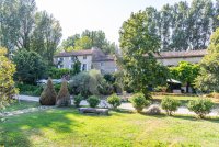 Mas Pernes-les-Fontaines #016236 Boschi Prestige