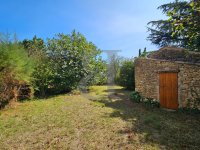 Farmhouse and stonebuilt house Sainte-Cécile-les-Vignes #016897 Boschi Real Estate