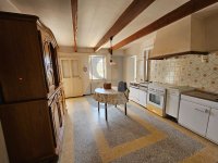 Farmhouse and stonebuilt house Sainte-Cécile-les-Vignes #016917 Boschi Real Estate