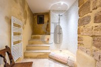 Farmhouse and stonebuilt house Sainte-Cécile-les-Vignes #016918 Boschi Real Estate