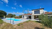 Villa Valréas #016910 Boschi Real Estate