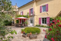 Farmhouse and stonebuilt house Sainte-Cécile-les-Vignes #016942 Boschi Real Estate