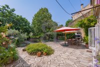 Farmhouse and stonebuilt house Sainte-Cécile-les-Vignes #016942 Boschi Real Estate