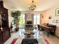 Apartment L'Isle-sur-la-Sorgue #016946 Boschi Real Estate