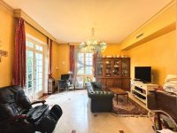 Villa Avignon #016952 Boschi Real Estate