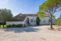 Exceptional property Saint-Rémy-de-Provence #016892 Boschi Luxury Properties