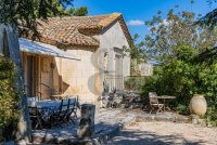 Exceptional property Les Baux-de-Provence #016913 Boschi Luxury Properties