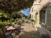 Exceptional property L'Isle-sur-la-Sorgue #017029 Boschi Luxury Properties