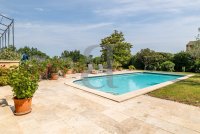 Exceptional property L'Isle-sur-la-Sorgue #017035 Boschi Luxury Properties