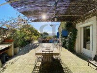 Farmhouse and stonebuilt house Gordes #016976 Boschi Real Estate