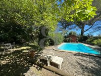 Farmhouse and stonebuilt house L'Isle-sur-la-Sorgue #017070 Boschi Real Estate