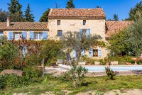 Farmhouse and stonebuilt house Sainte-Cécile-les-Vignes #017032 Boschi Real Estate