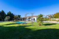 Villa Le Thor #017151 Boschi Immobilier