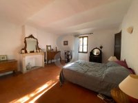 Farmhouse and stonebuilt house Vaison-la-Romaine #017144 Boschi Real Estate