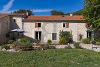 Farmhouse and stonebuilt house Visan #017186 Boschi Real Estate