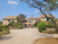 Farmhouse and stonebuilt house Grignan #017189 Boschi Real Estate