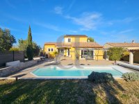 Villa Sainte-Cécile-les-Vignes #017291 Boschi Real Estate