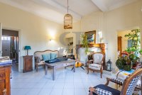 Farmhouse and stonebuilt house L'Isle-sur-la-Sorgue #017292 Boschi Real Estate