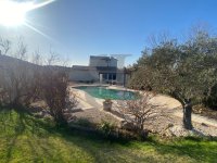 Villa Monteux #017306 Boschi Real Estate